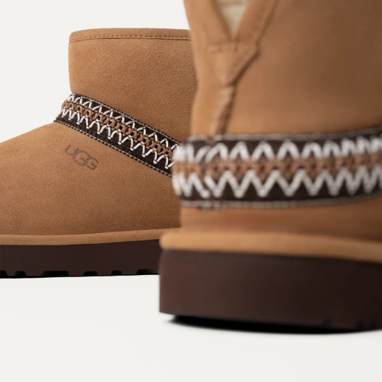 UGG CLASSIC MINI CRESCENT BOOT 1158262 00KD-CHESTNUT