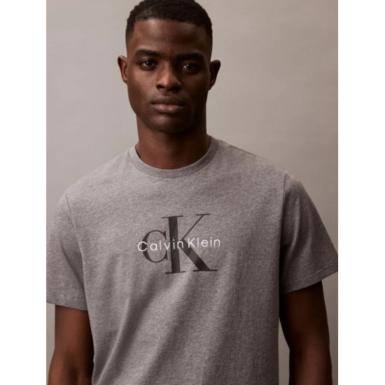 CALVIN KLEIN SS HERO MONOLOGO TEE 20s LV04RB862G P7E-MED GREY HTR