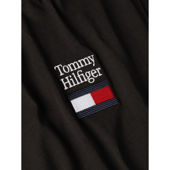 TOMMY HILFIGER BRAND LOVE TEXT STACK TEE MW0MW42367 BDS-BLACK 